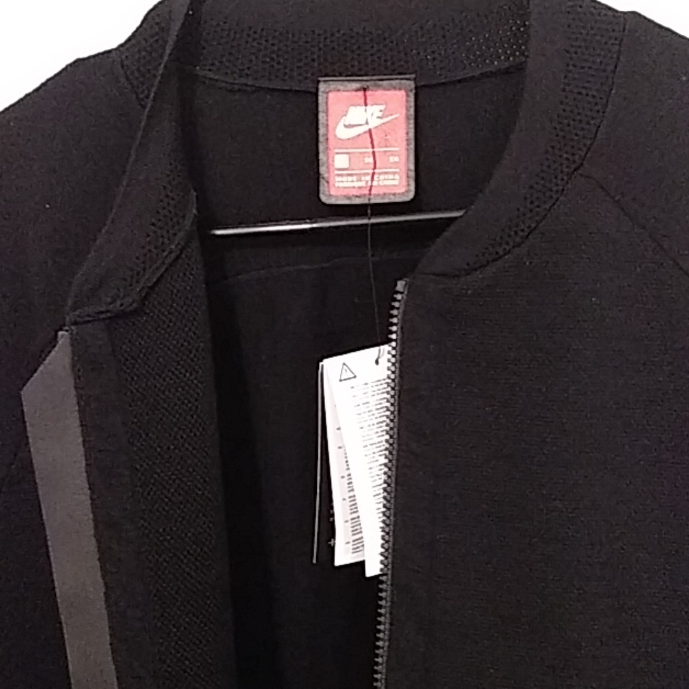 **SOLD*****ONE OF A KIND*** Nike Tech Pack - Picture 5 of 6